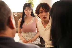 Nhờ cô vợ thằng bạn đóng giả làm bạn gái để ra mắt gia đình nhưng rồi lại trả bài luôn cô vợ bạn
